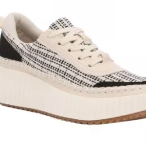 Dolce Vita sneakers